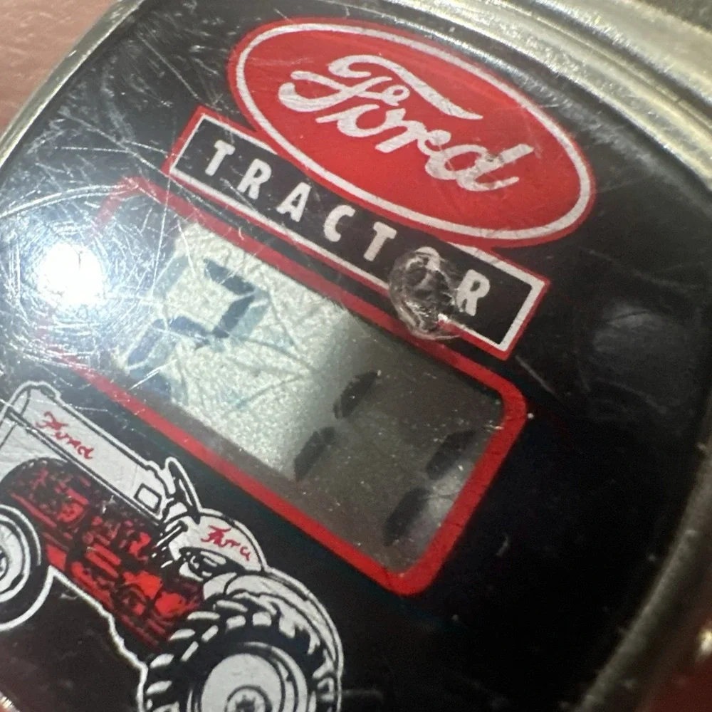 Working 1970s Ford Tractor Digital Watch Vintage Retro Farm Collectible 33mm 8